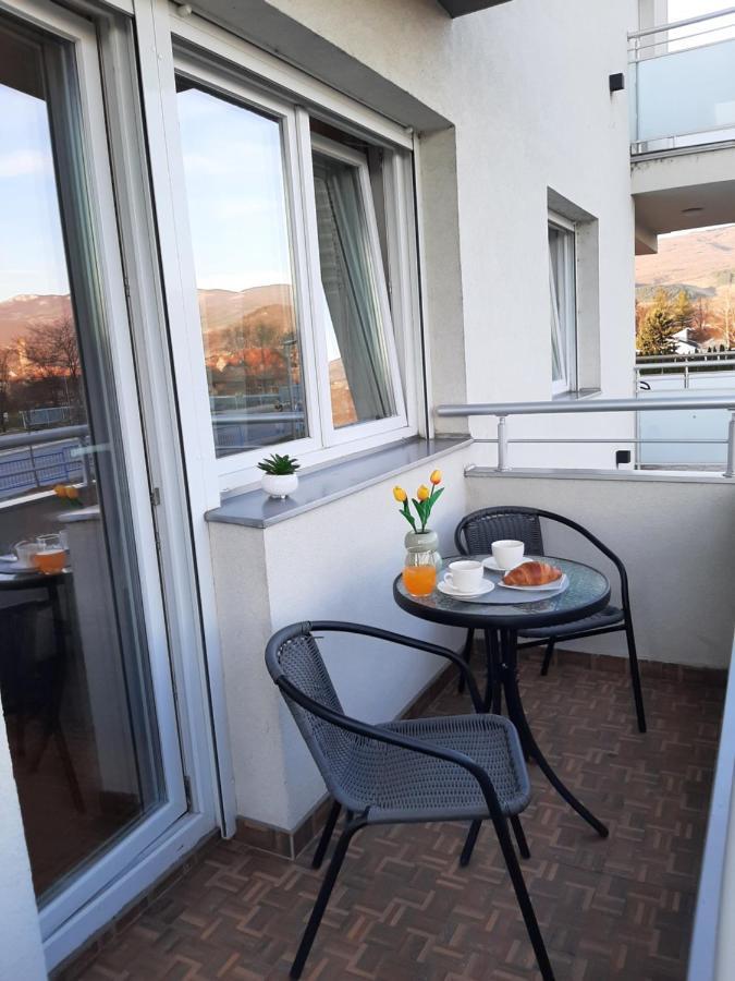 Milic Pirot-zapadni Kej 10 * Pirot